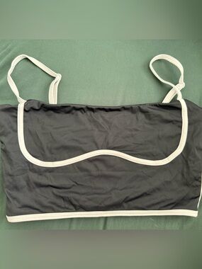 Contrast Trim Black Bandeau Bralette with Adjustable Straps